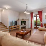 House Anka