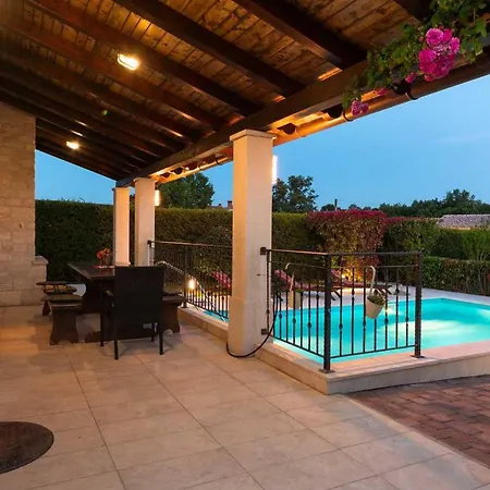 House Anka Holiday home *