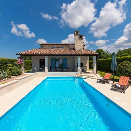 House Anka * Tinjan